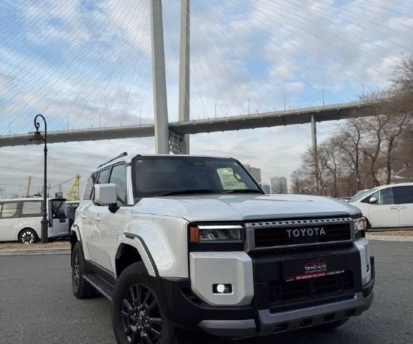 TOYOTA LAND CRUISER 250 в Камчатский край