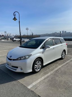TOYOTA WISH в г.Абакан
