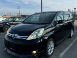 TOYOTA ISIS в г.Братск 1