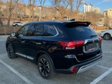 MITSUBISHI OUTLANDER 4WD  в Камчатский край 1