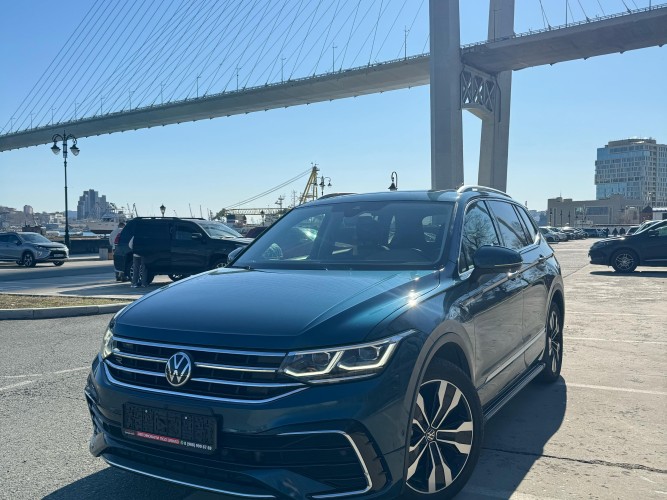 VOLKSWAGEN TIGUAN L в г.Воронеж
