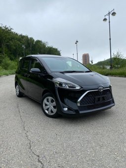 TOYOTA SIENTA в г.Воронеж